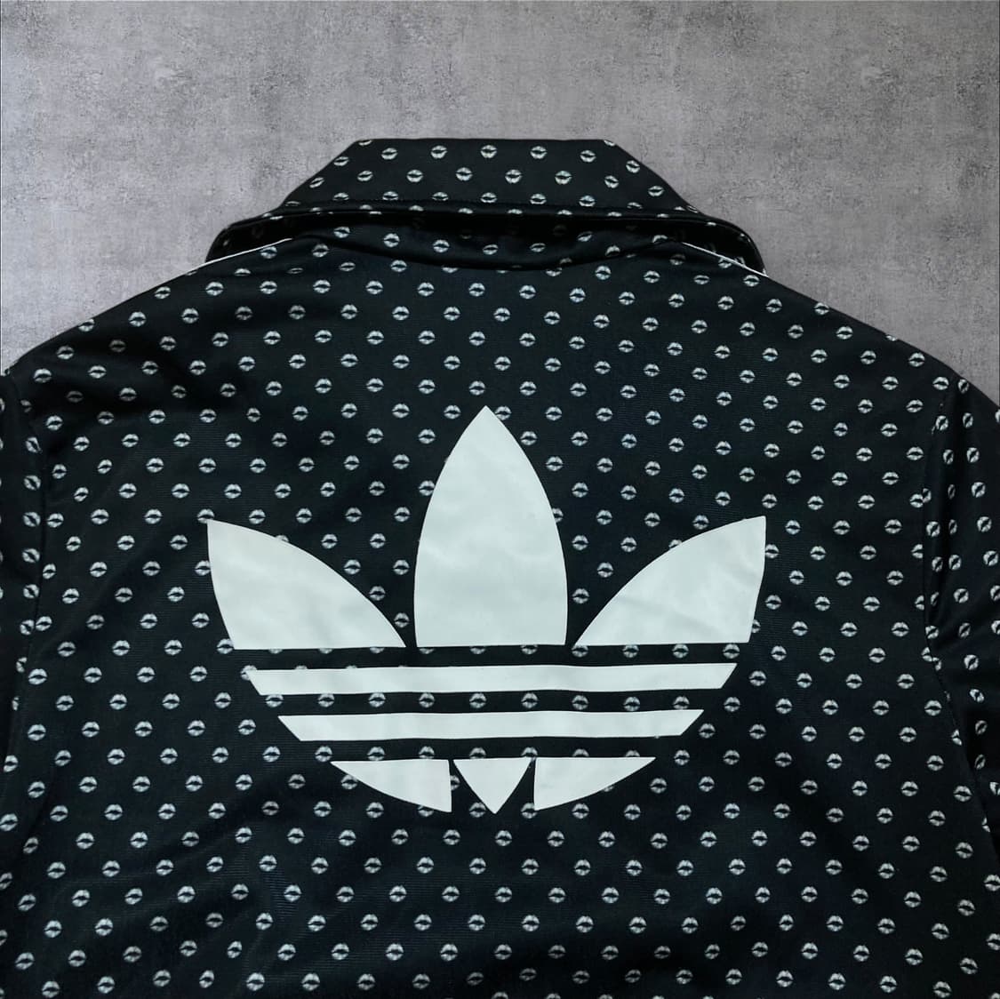 아디다스 립 도트 패턴 빅로고 파이어버드 트랙탑 상품이미지2