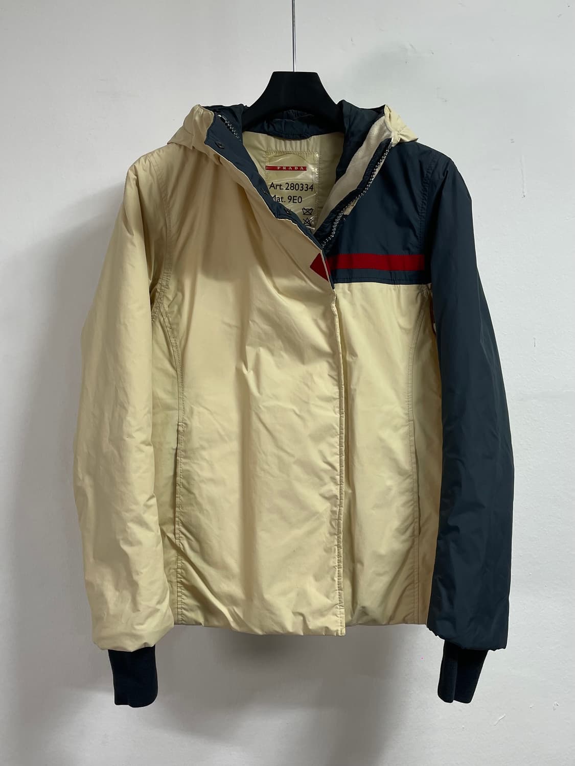 프라다 우먼스 고어텍스 스키 바람막이 (on.24)  상품이미지1