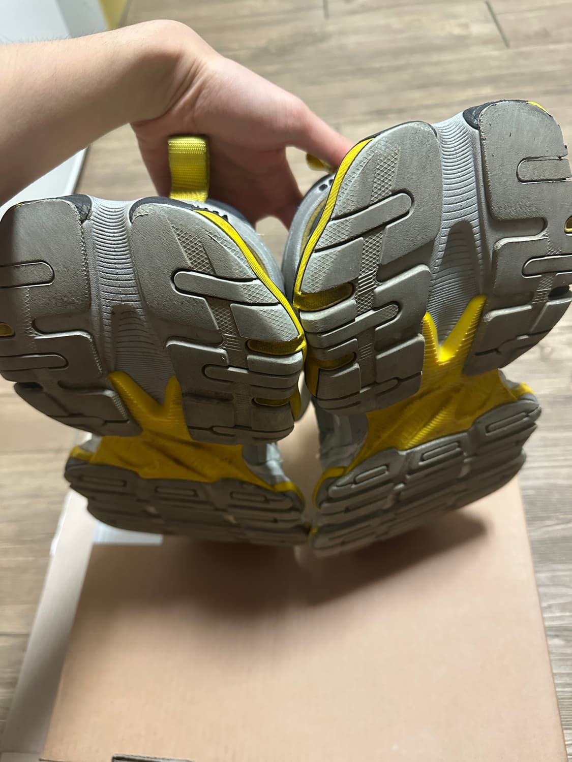 40사이즈) 발렌시아가 카고스니커즈 런웨이버전 상품이미지6