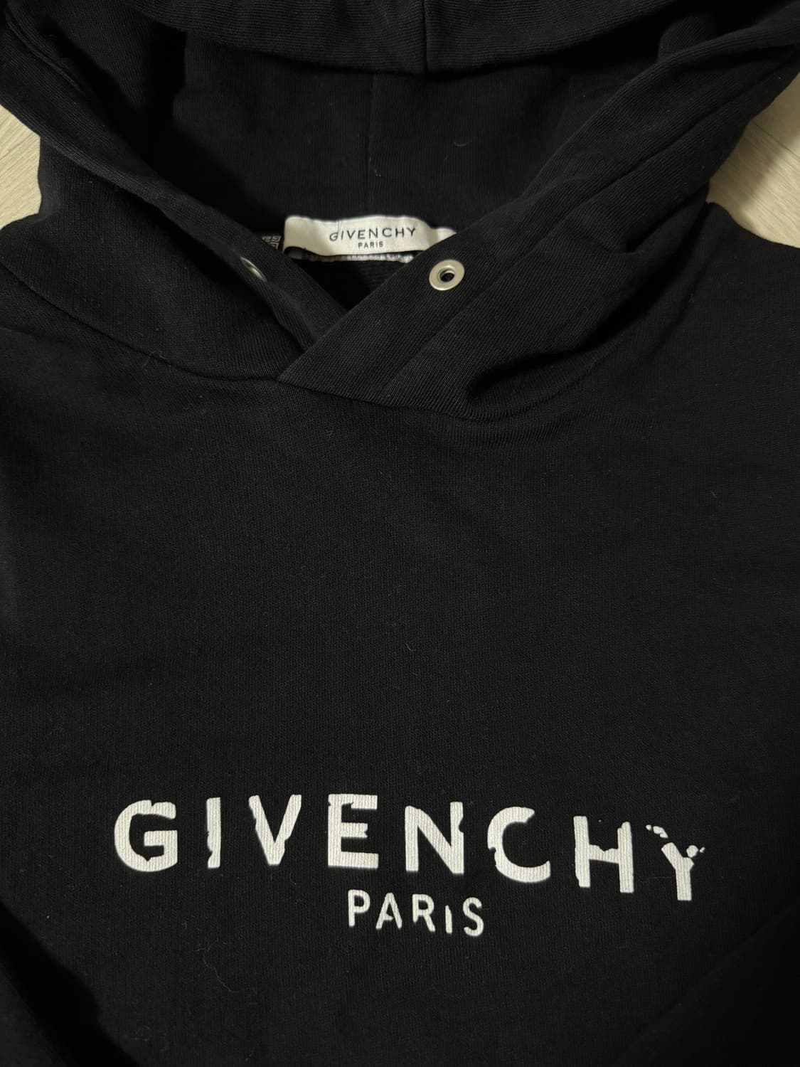 지방시 크랙 로고 후드티 S 95사이즈 상품이미지3