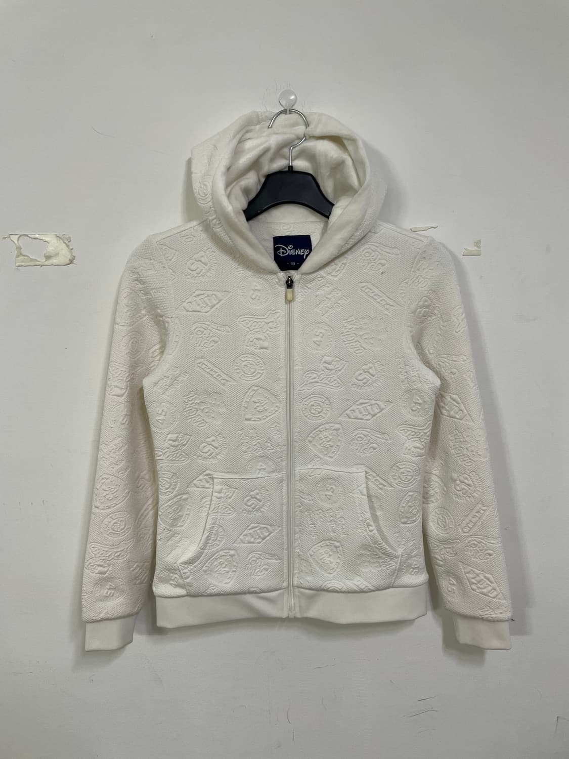 디즈니 화이트 엠보싱 후드집업 상품이미지2