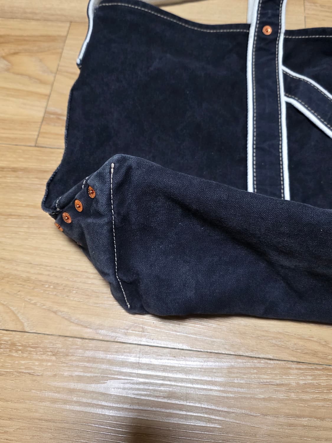 택포71만)25FW 나이스네스 L.lesh 블랙 상품이미지5