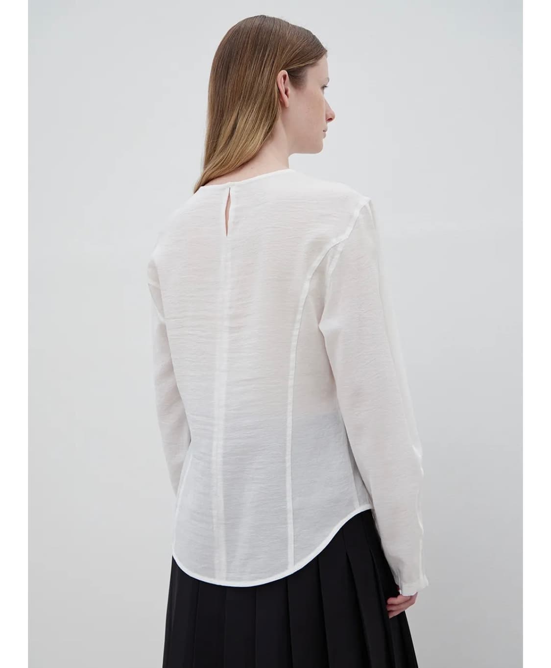 LEVAR CURVED SLEEVE STITCH BLOUSE 상품이미지3