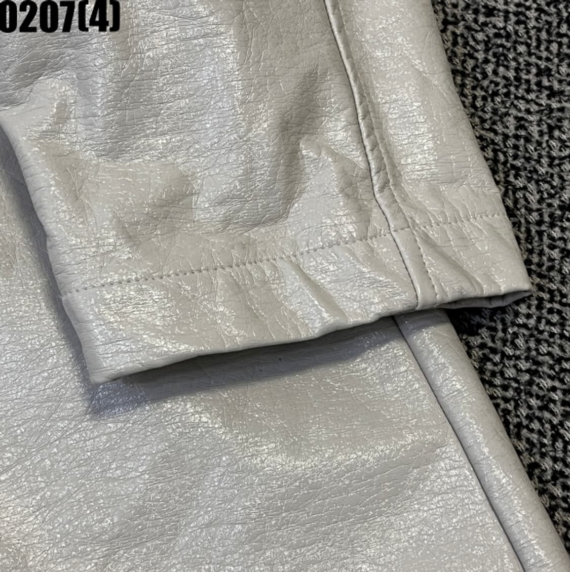 [F] 빈티지 아이보리색 에나멜 레자 가죽 코트 0207(4) 상품이미지2