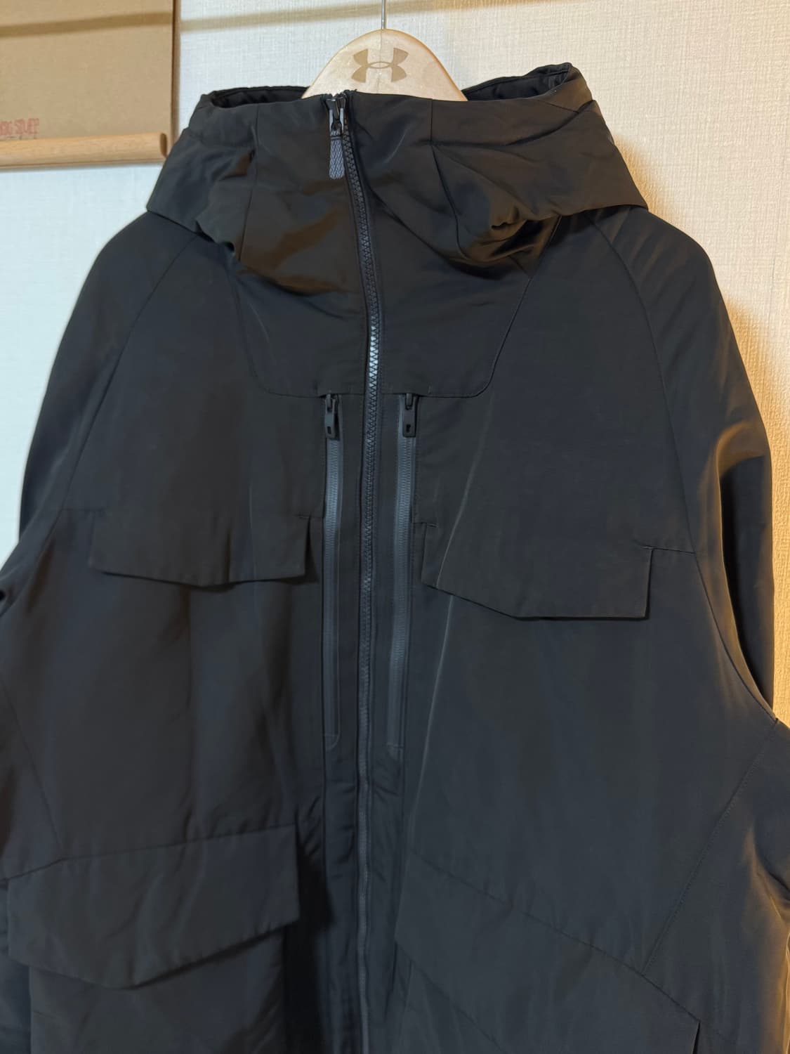 [XL]유니클로 x 화이트마운티니어링 하이브리드 다운 자켓 블랙 상품이미지3