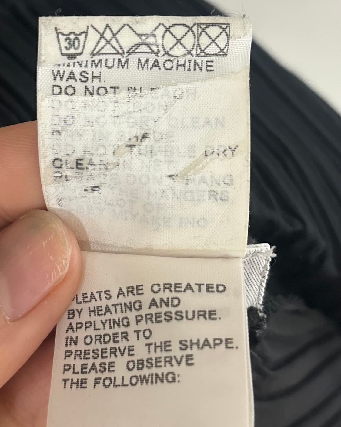 이세이 미야케 블랙 링컬 롱슬리브 상품이미지8