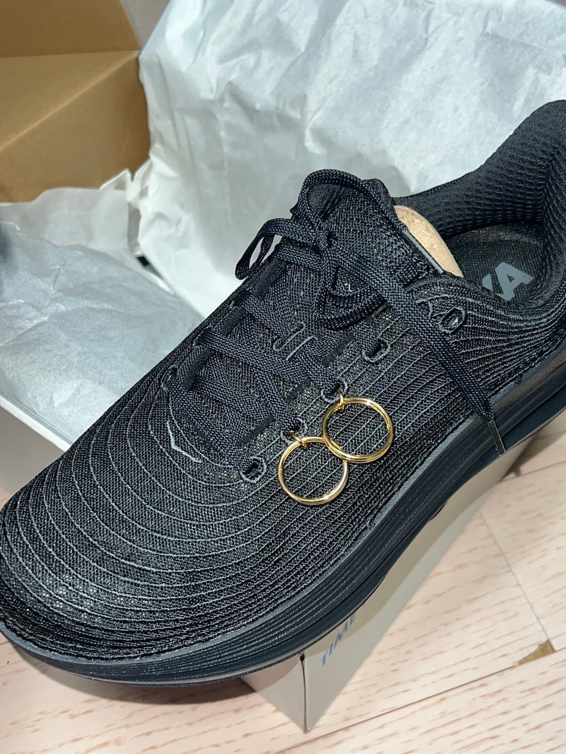 꼼데가르송 호카 오네오네 275 상품이미지1