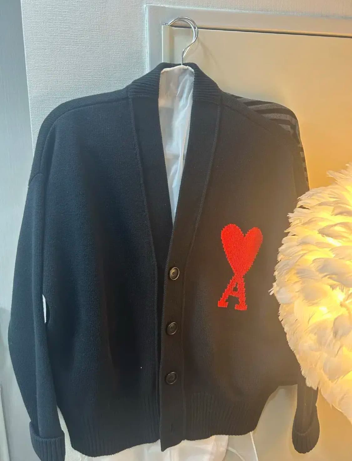 AMI 빅하트 가디건 블랙 M사이즈 상품이미지1