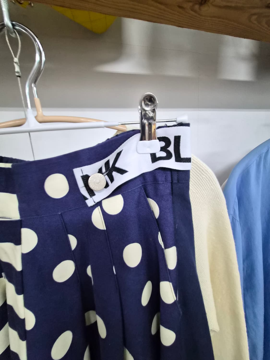 SJSJ 집업 니트 가디건.  blank 도트 스트라이프 스커트 상품이미지9