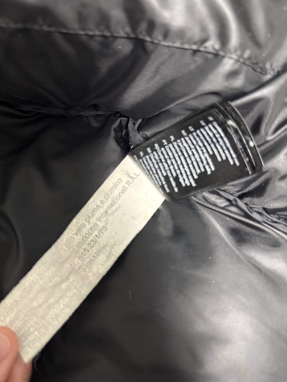 (XL) 해외판 700 노스페이스 눕시 1996 패딩 블랙 상품이미지4