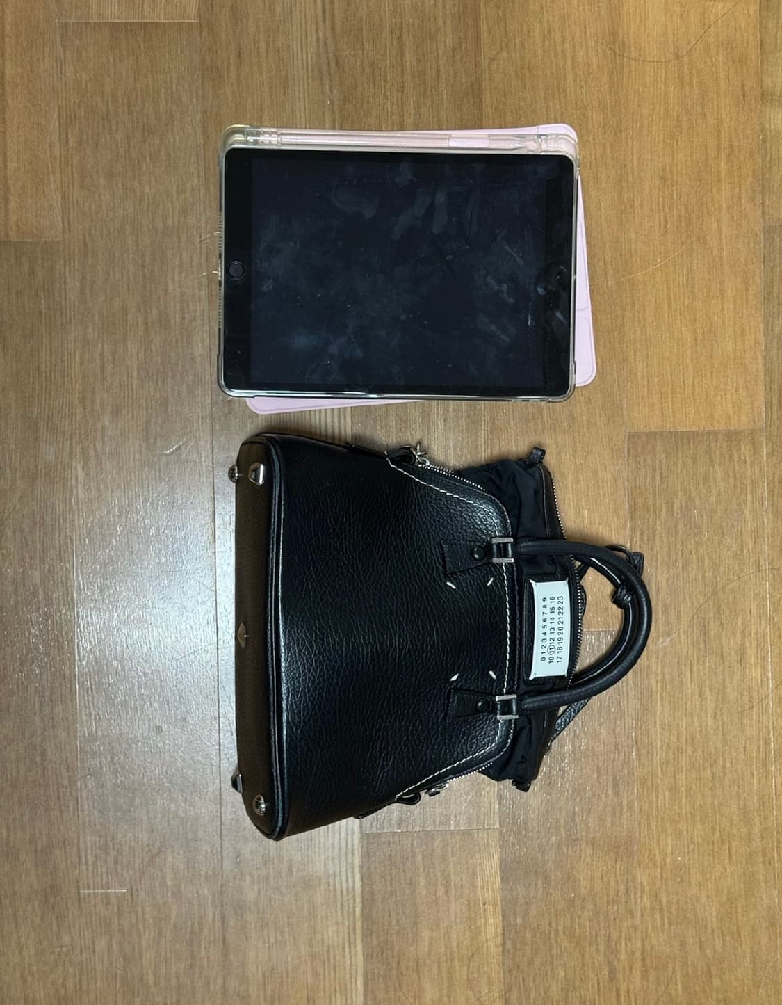 메종 마르지엘라 5ac 미니 토트백 블랙 상품이미지10