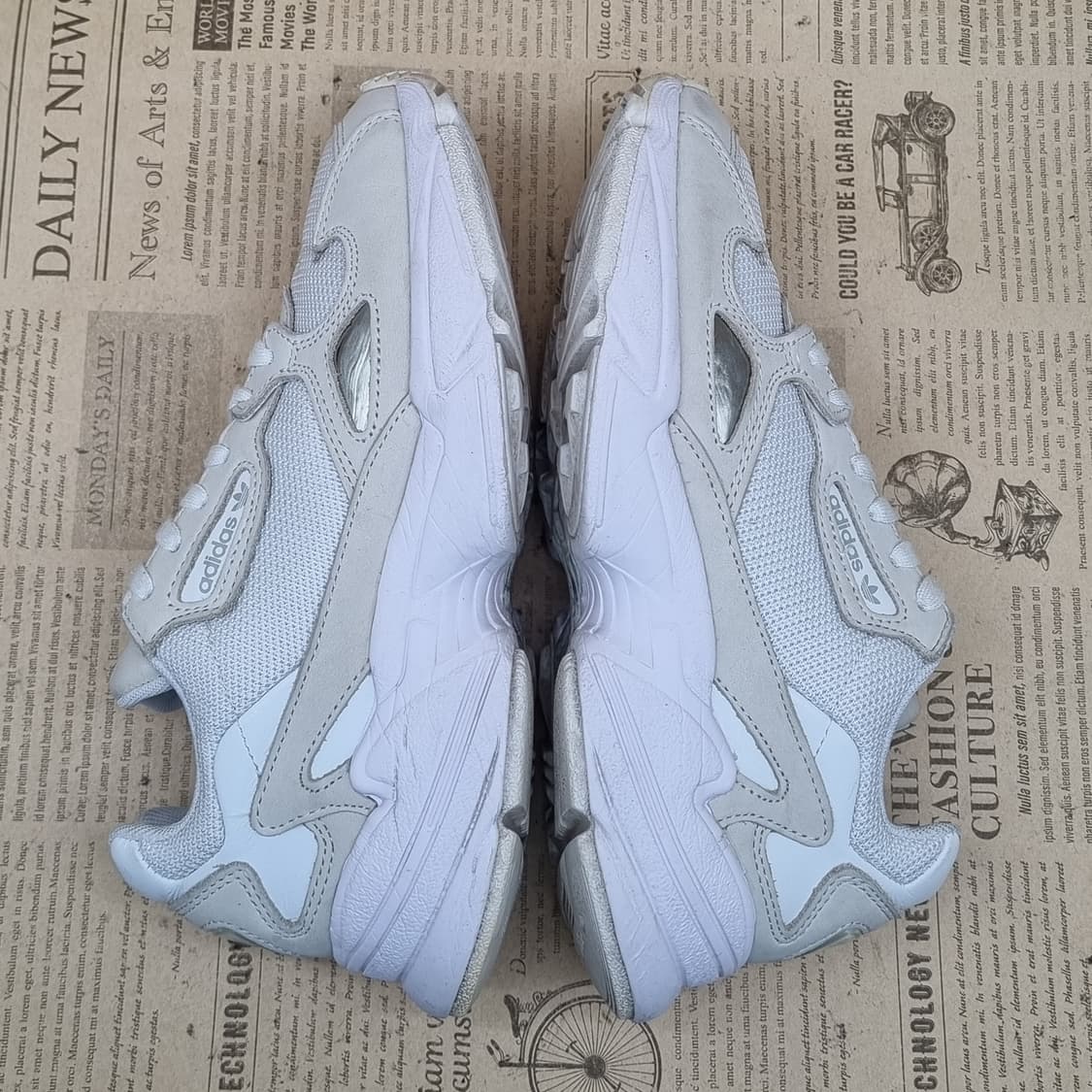 아디다스 팔콘 운동화 220 상품이미지5