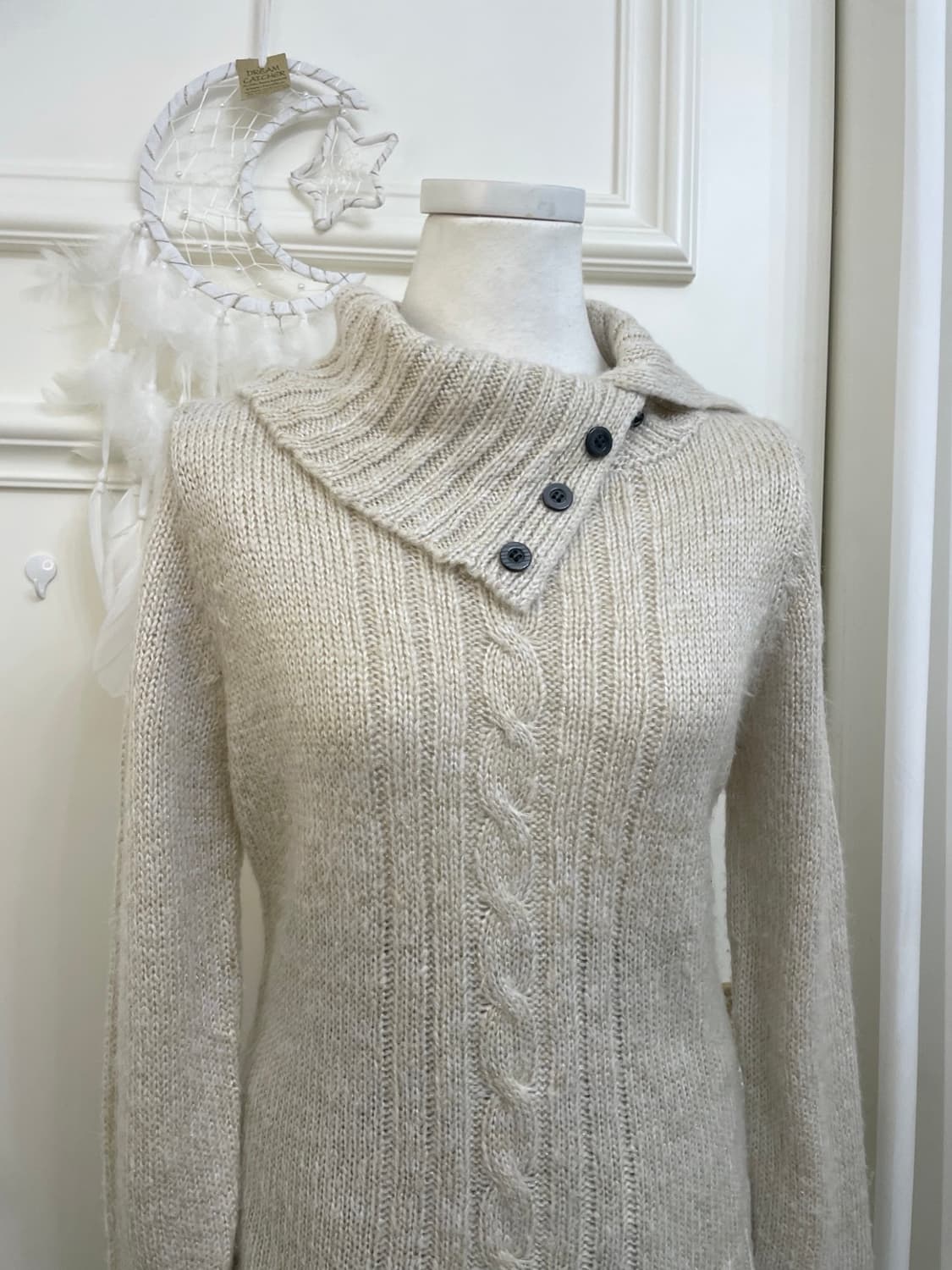 beige ivory button turtle-neck sweater 상품이미지6