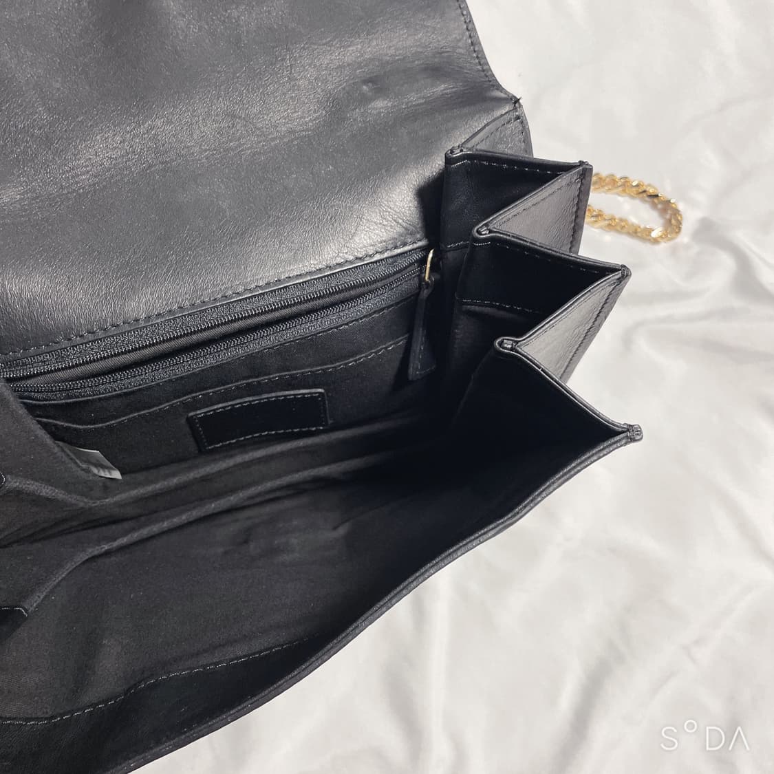 베르사체 Versus 블랙 레더 체인 숄더백 상품이미지6