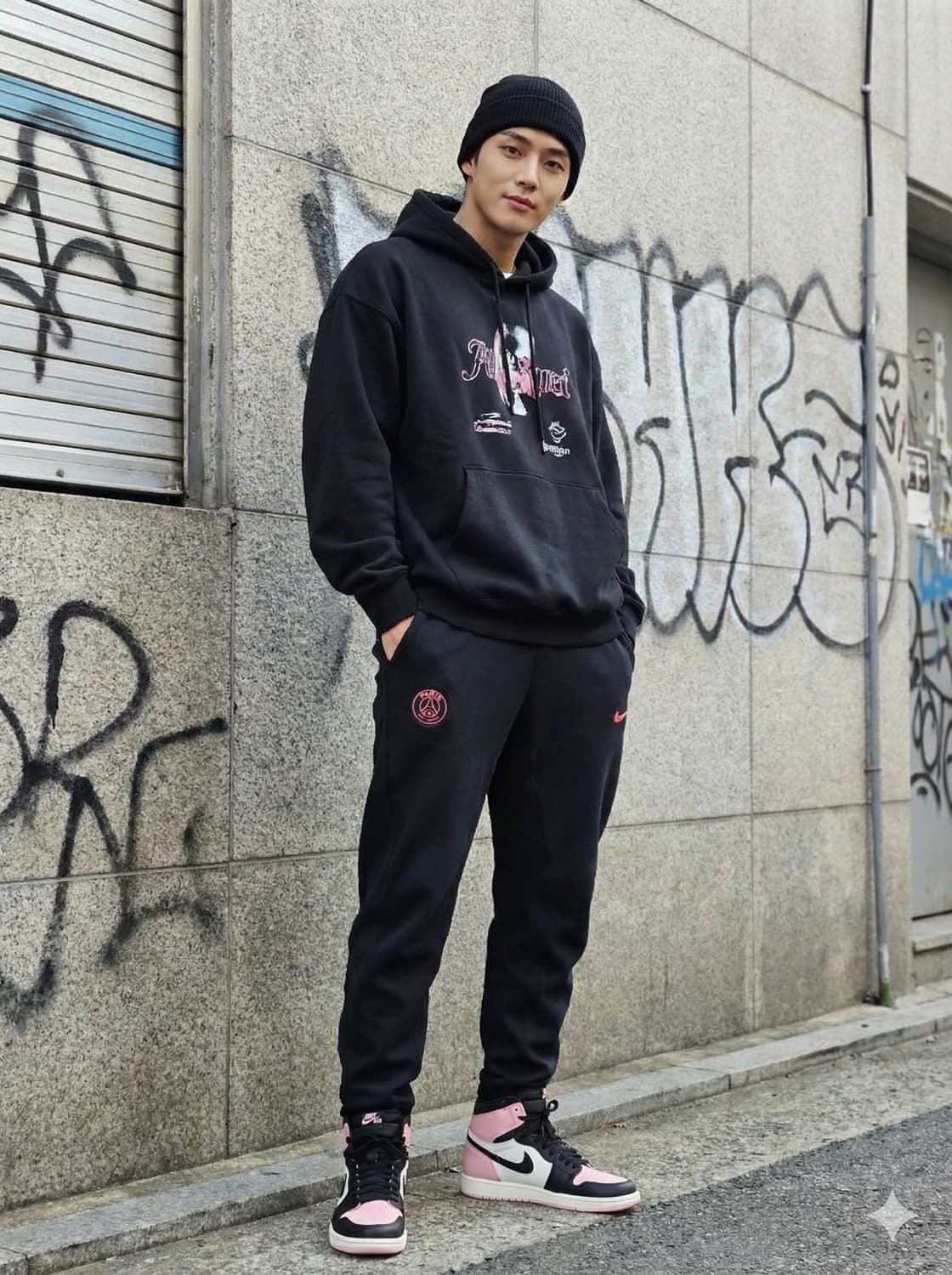 나이키 x PSG 파리 생제르망 테크팩 조거 팬츠 상품이미지1