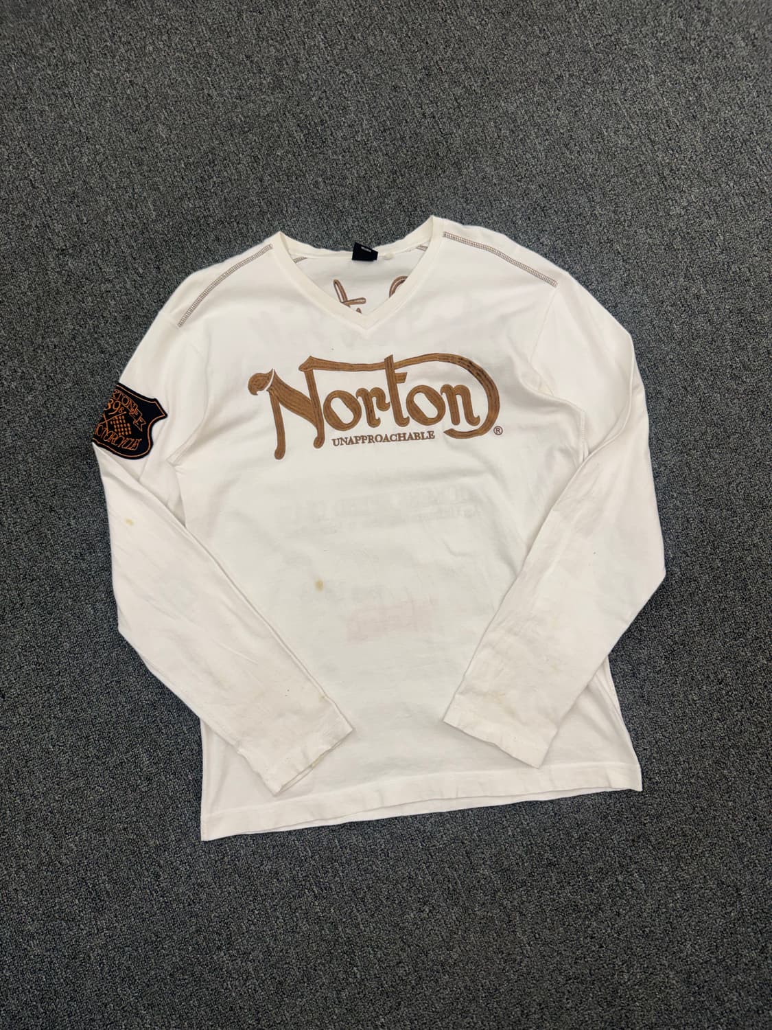 XL)노턴 빈티지 자수 브이넥 롱슬리브 상품이미지1