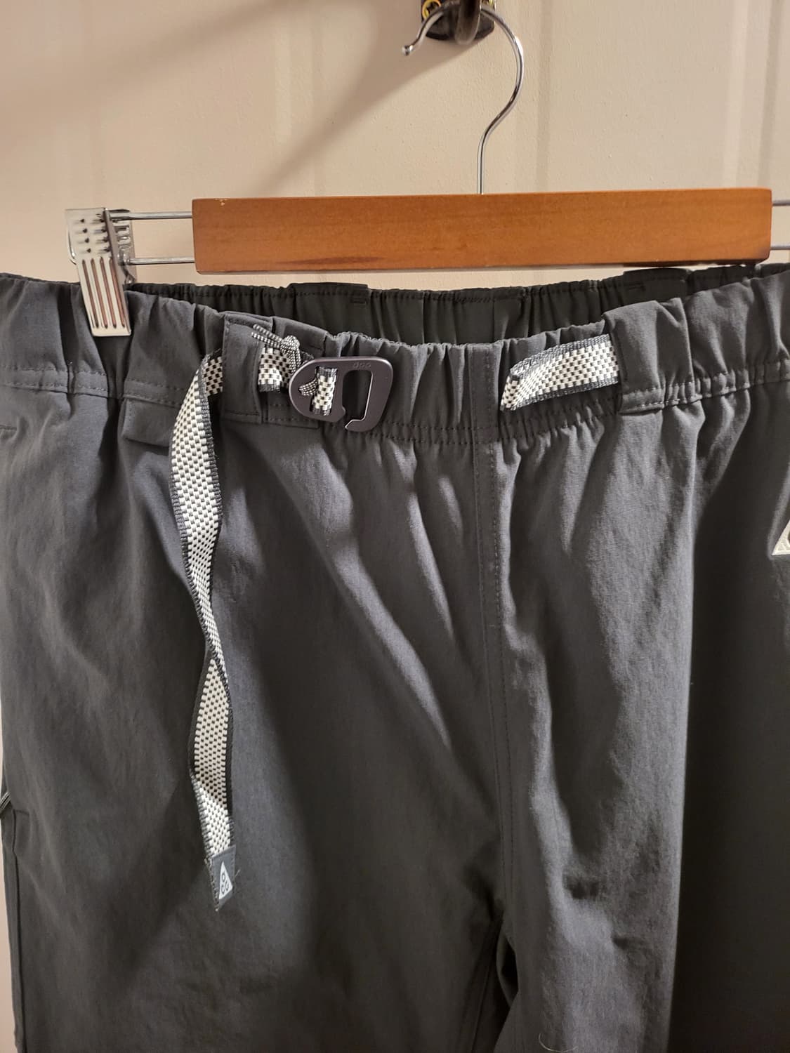 나이키 ACG 트레일 팬츠 다크스모크그레이 상품이미지3