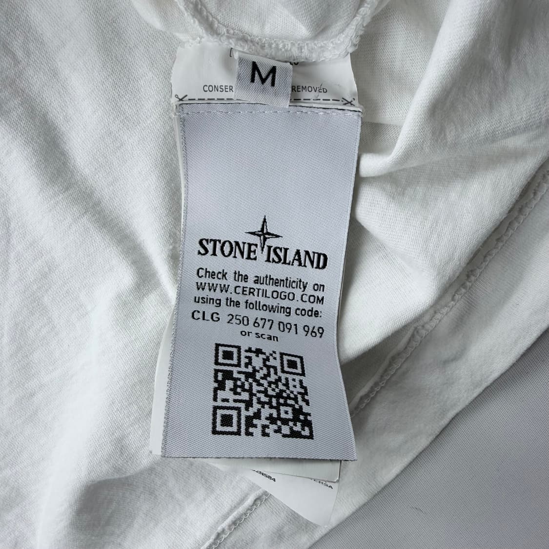 스톤아일랜드 백 스프레이 로고 반팔 티셔츠 상품이미지6