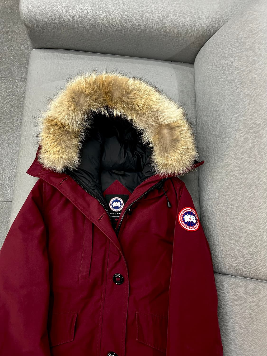캐나다구스 버건디 패딩(M/55~66) 상품이미지3
