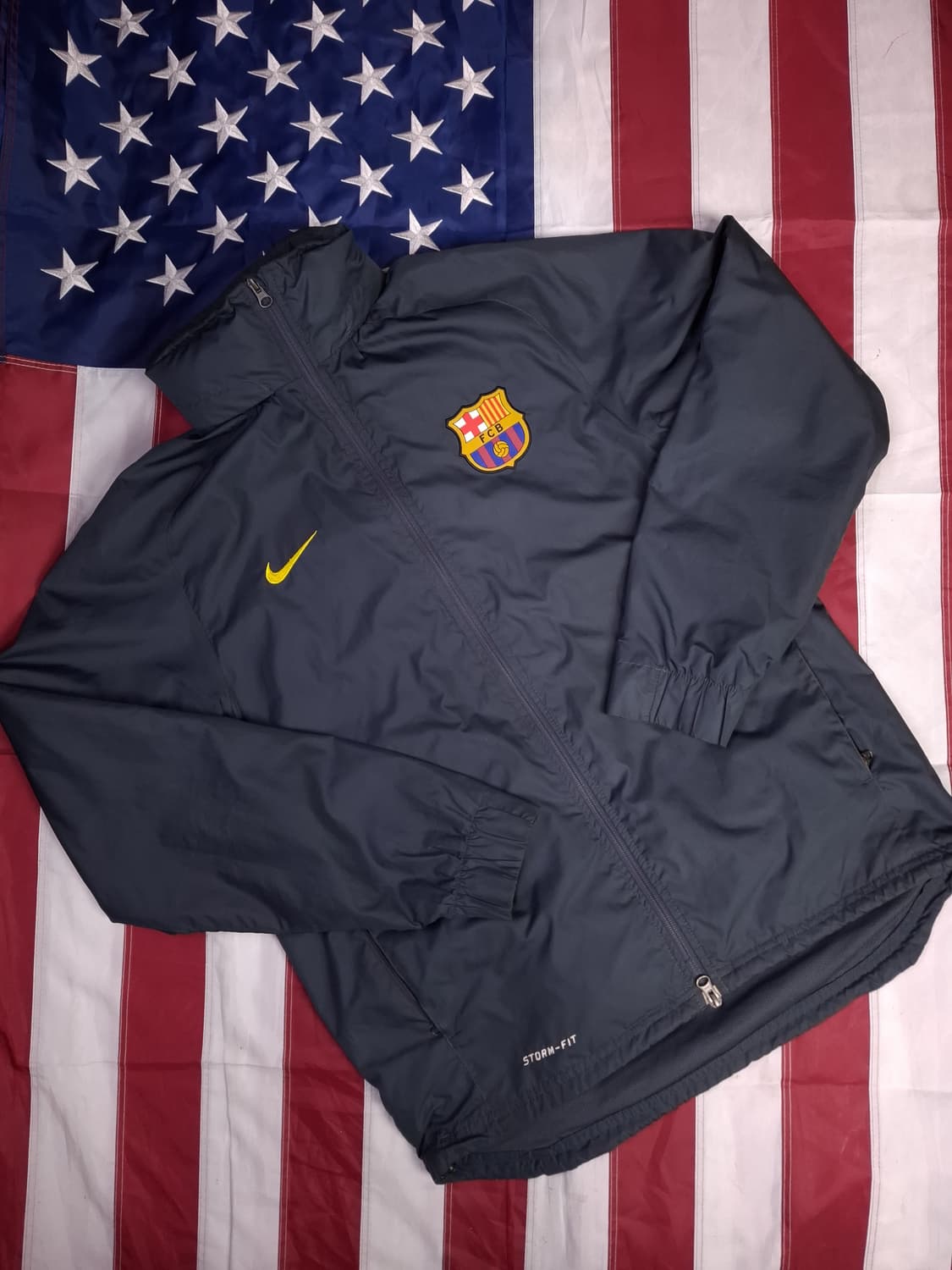 오리지날 나이키 바르셀로나 바람막이 상품이미지1