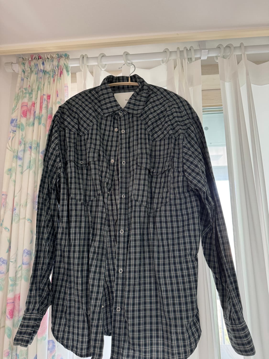 던스트 체크셔츠 상품이미지1