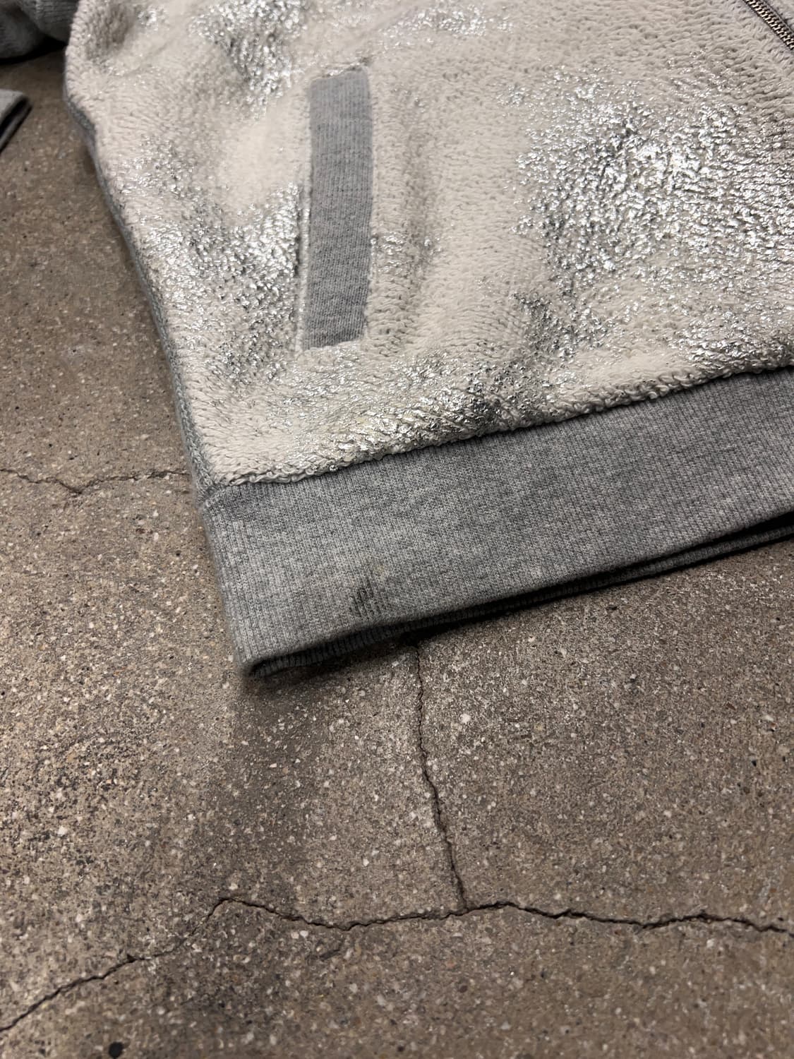 T/C 쭈리 페인팅 집업 상품이미지8