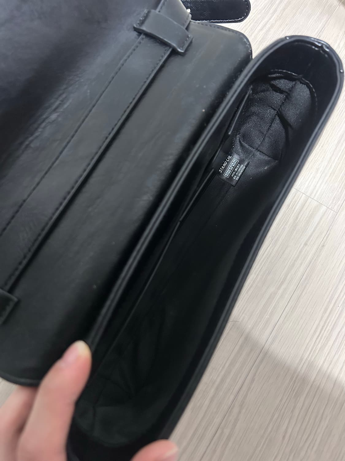 스탠드오일 버터백 클래식 블랙 판매  상품이미지4