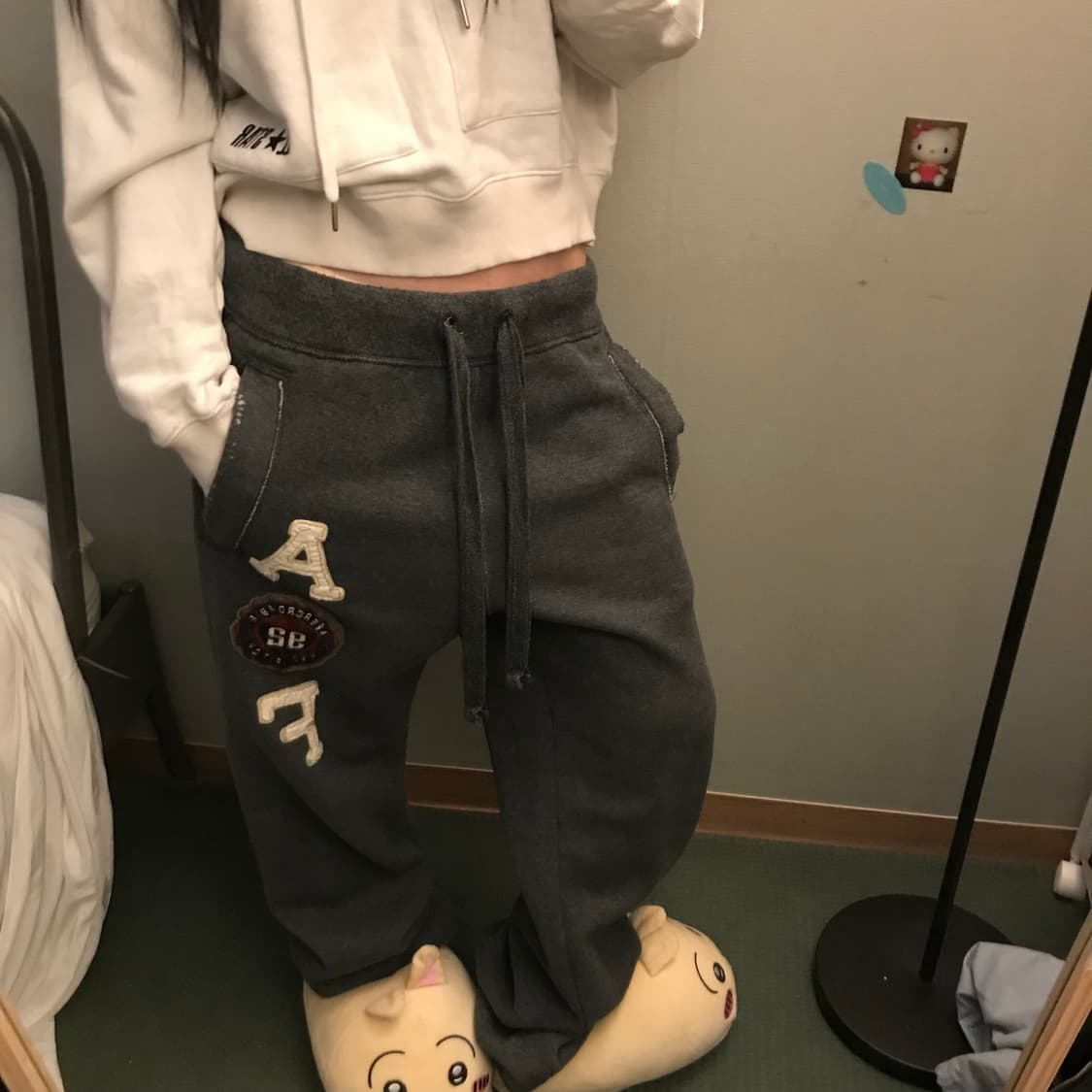 Abercrombie 아베크롬비 기모 데미지 트레이닝팬츠 상품이미지1