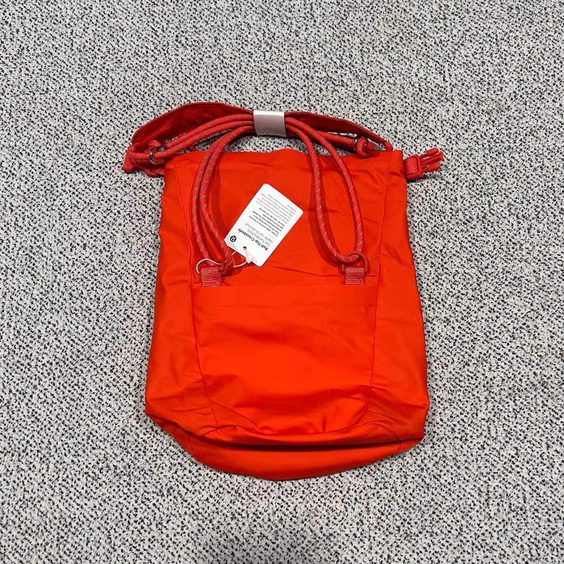 룰루레몬 크로스백 상품이미지2