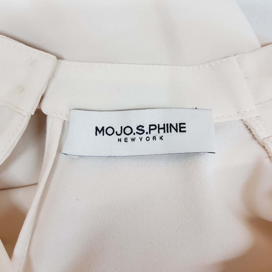 모조에스핀 V넥 스카프 디테일 블라우스 S사이즈 상품이미지5