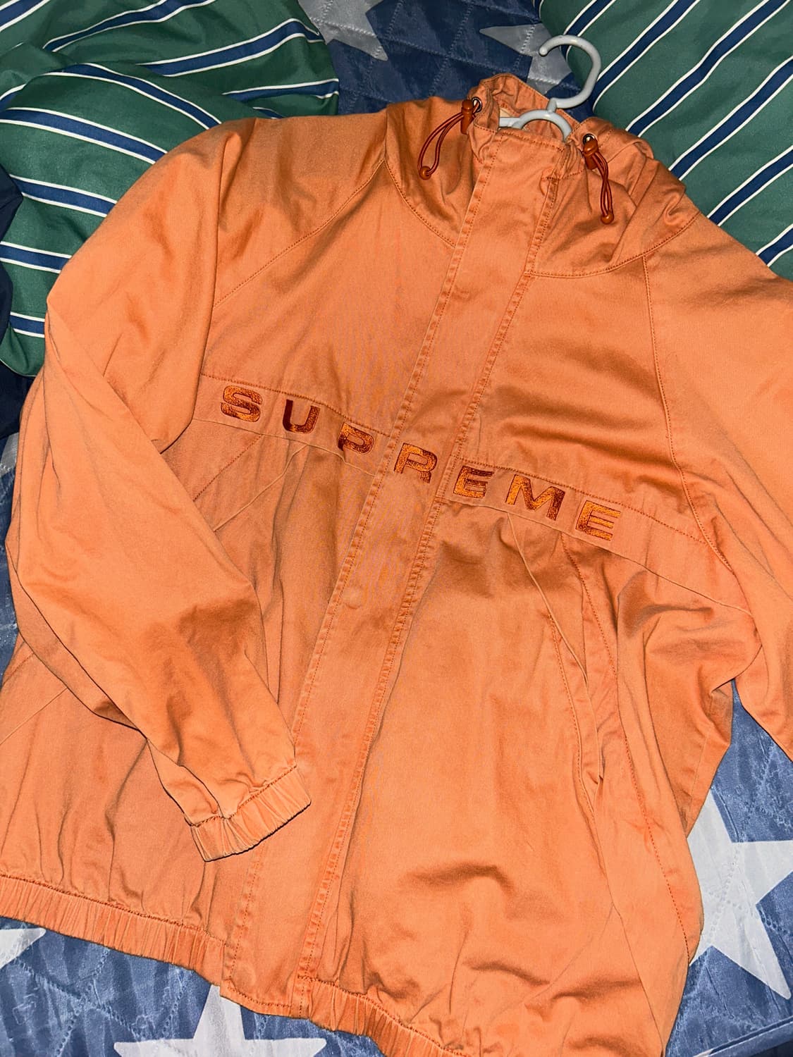 SUPREME 슈프림 바람막이 상품이미지1