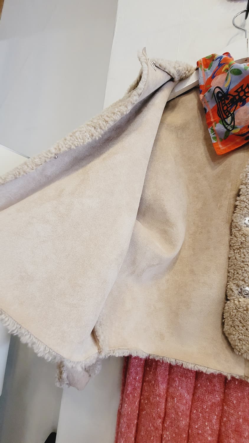 뽀글이 양털 무스탕  자켓.mcsister 니트스커트 상품이미지5