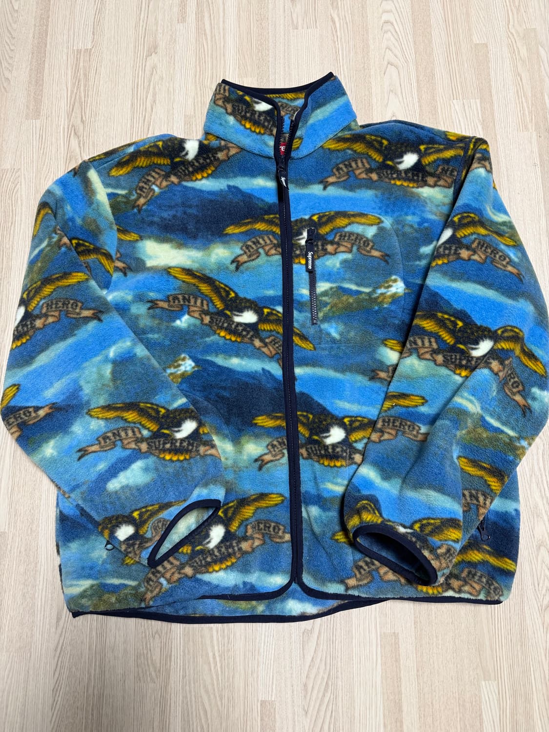 슈프림 안티히어로 플리스 자켓 멀티컬러 - 25FW  상품이미지1