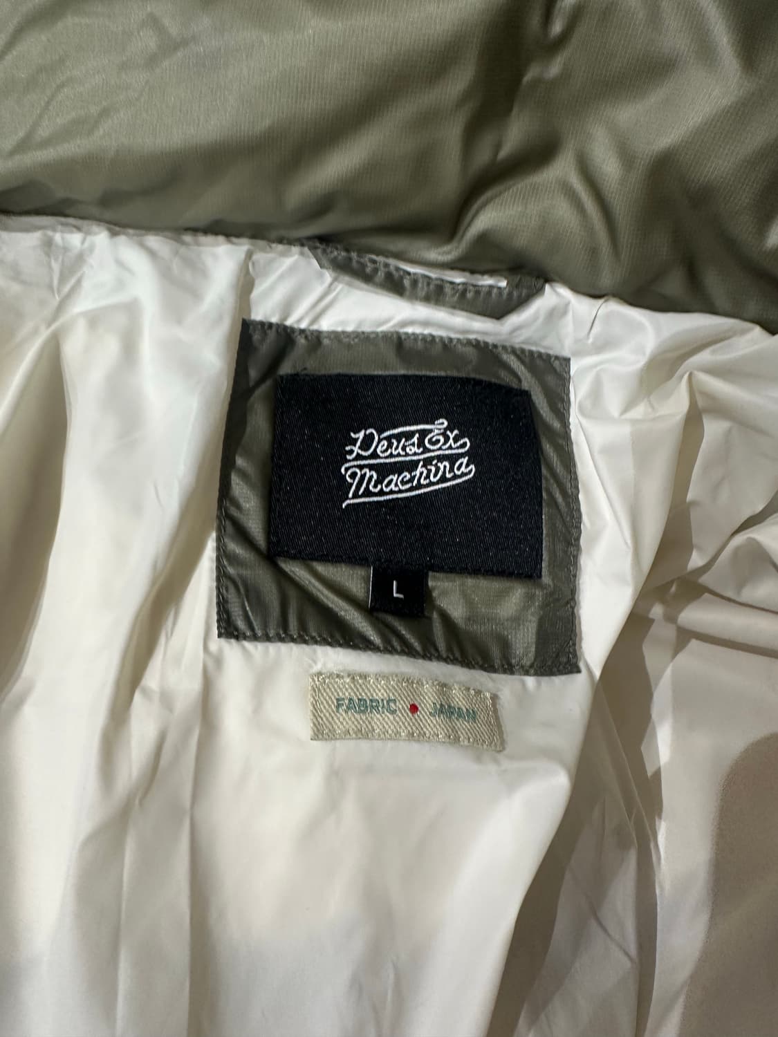 데우스 엑스 마키나 패딩 카키 [L] 상품이미지5