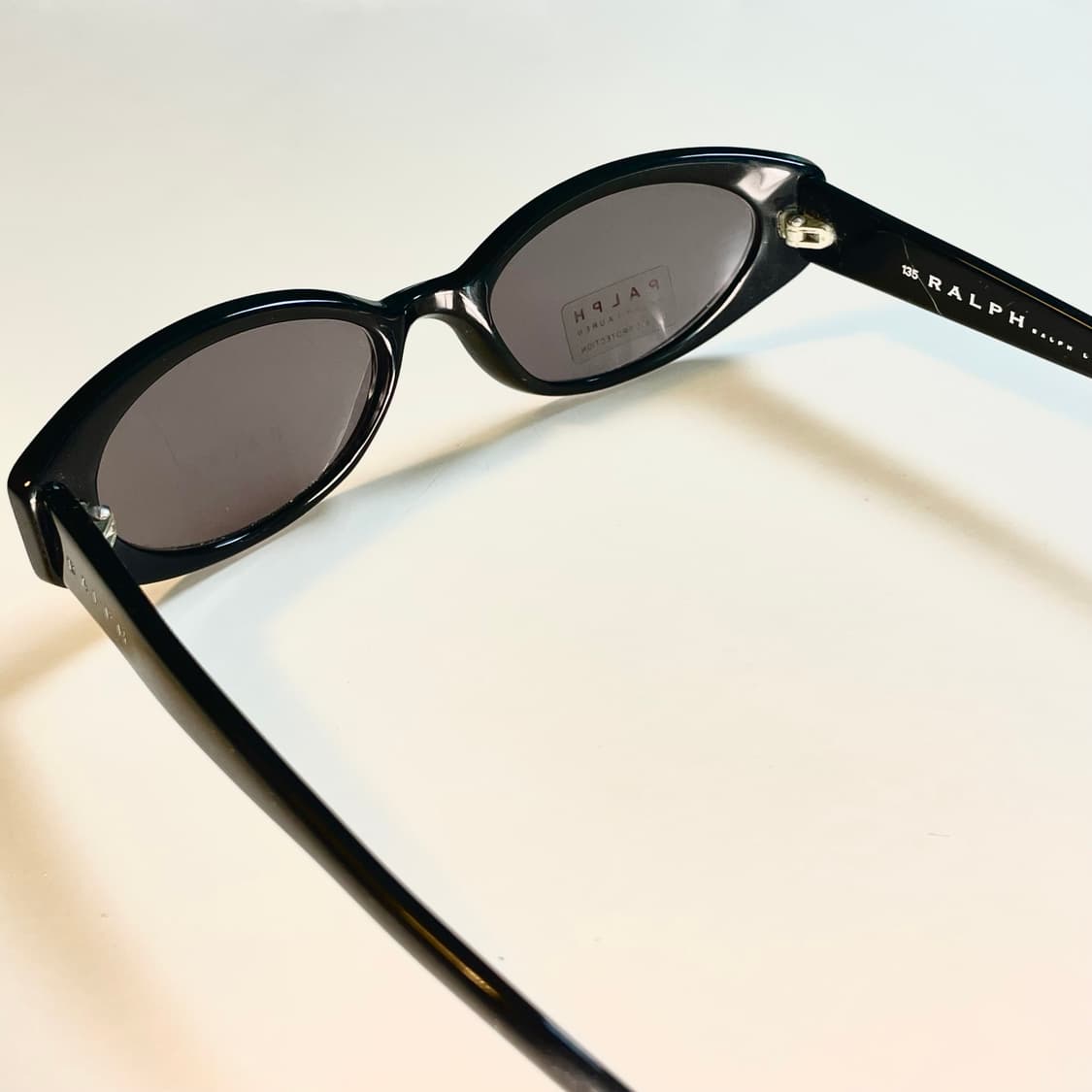 RALPH LAUREN 랄프로렌 사의 빈티지 선글라스 판매합니다. 상품이미지3