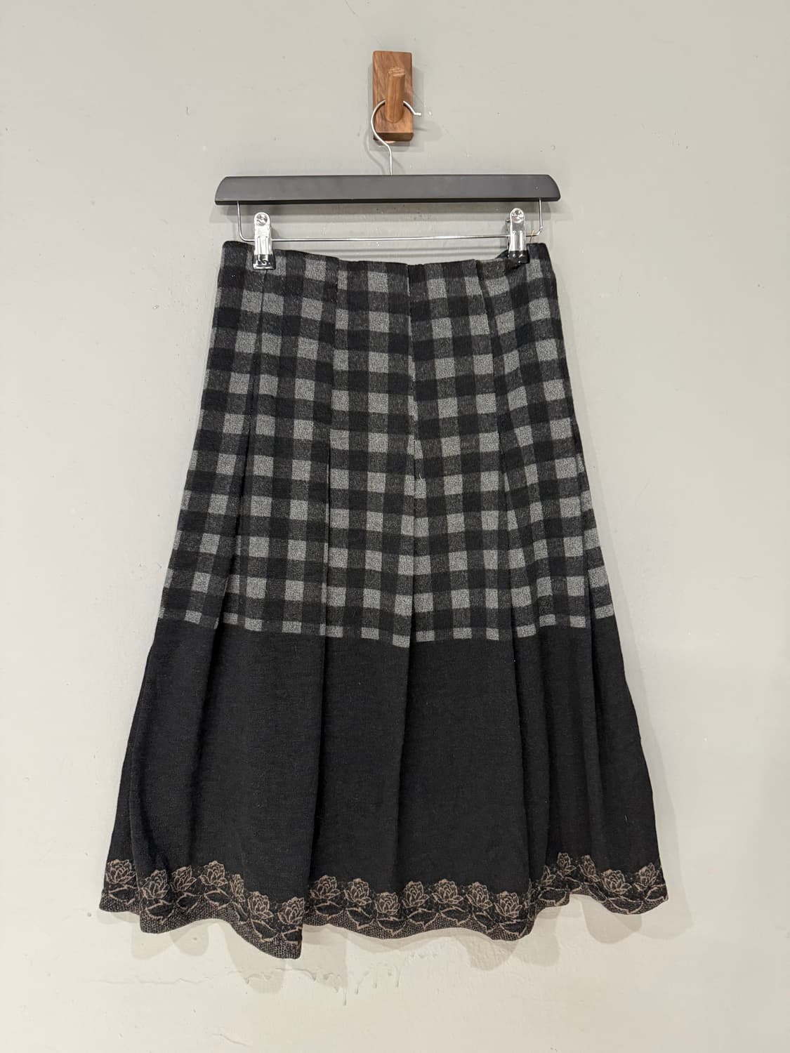 check pattern flower point pleats skirt 상품이미지4
