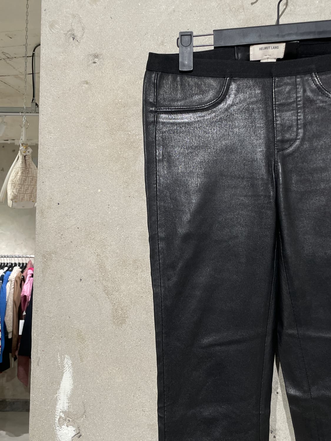 헬무트랭 블랙 램스킨 레더 밴딩 팬츠 상품이미지2