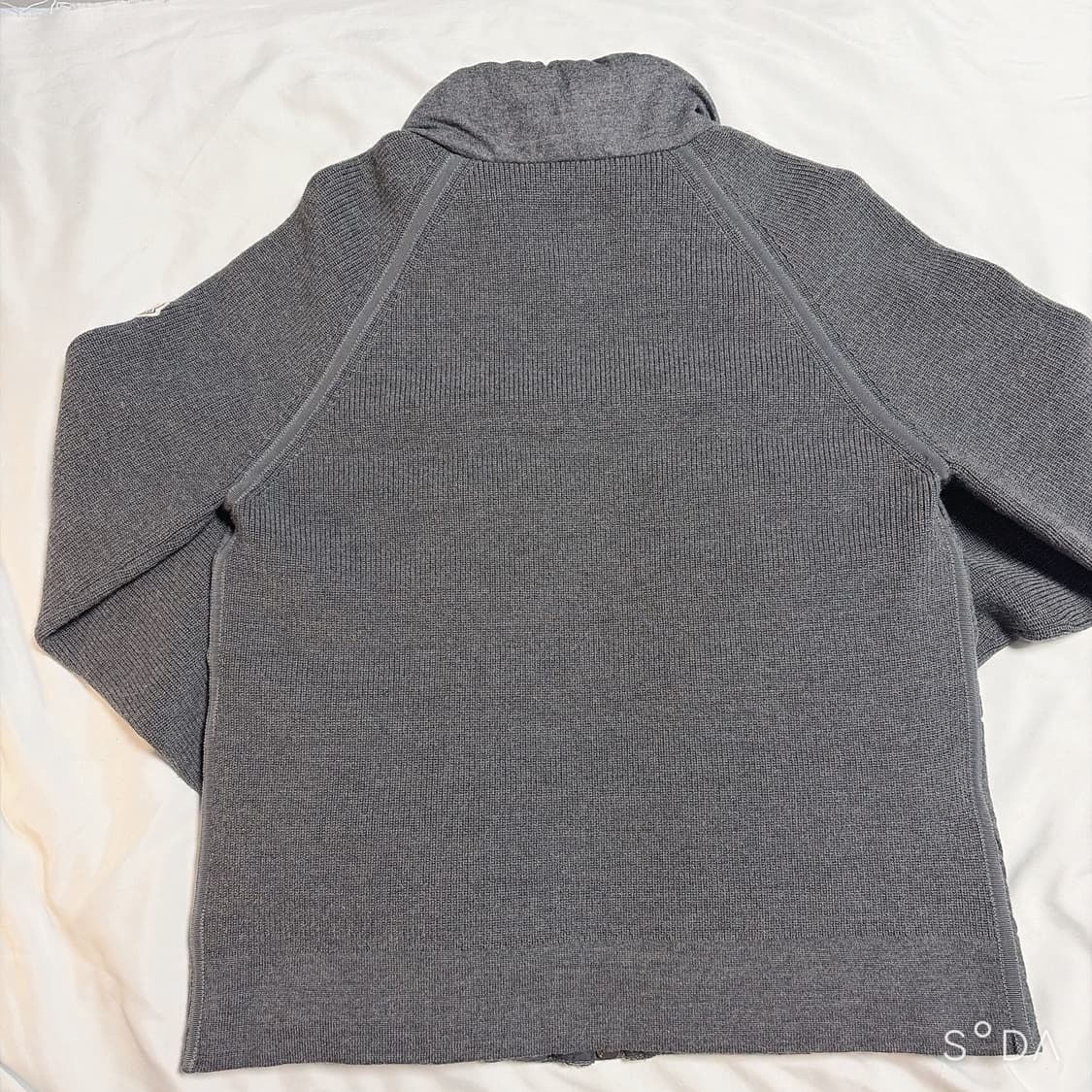 몽클레어 남성 니트 패딩 자켓 그레이 M 상품이미지2