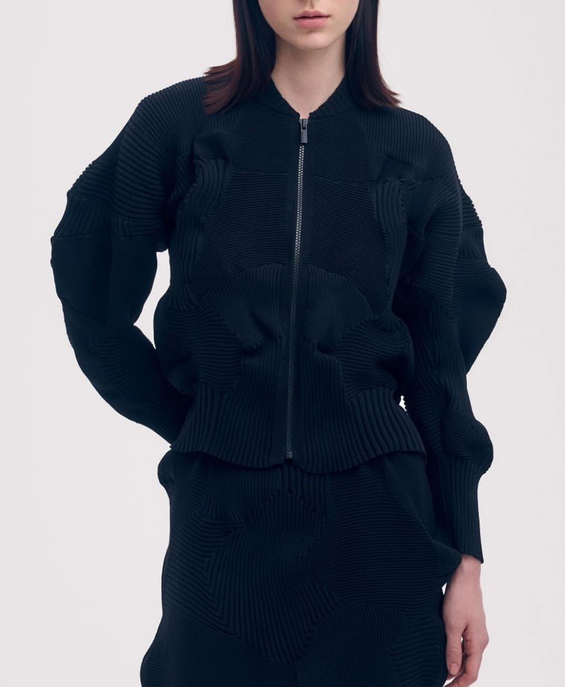 이세이미야케 ISSEY MIYAKE 코네코네 가디건 블랙(새상품) 상품이미지2