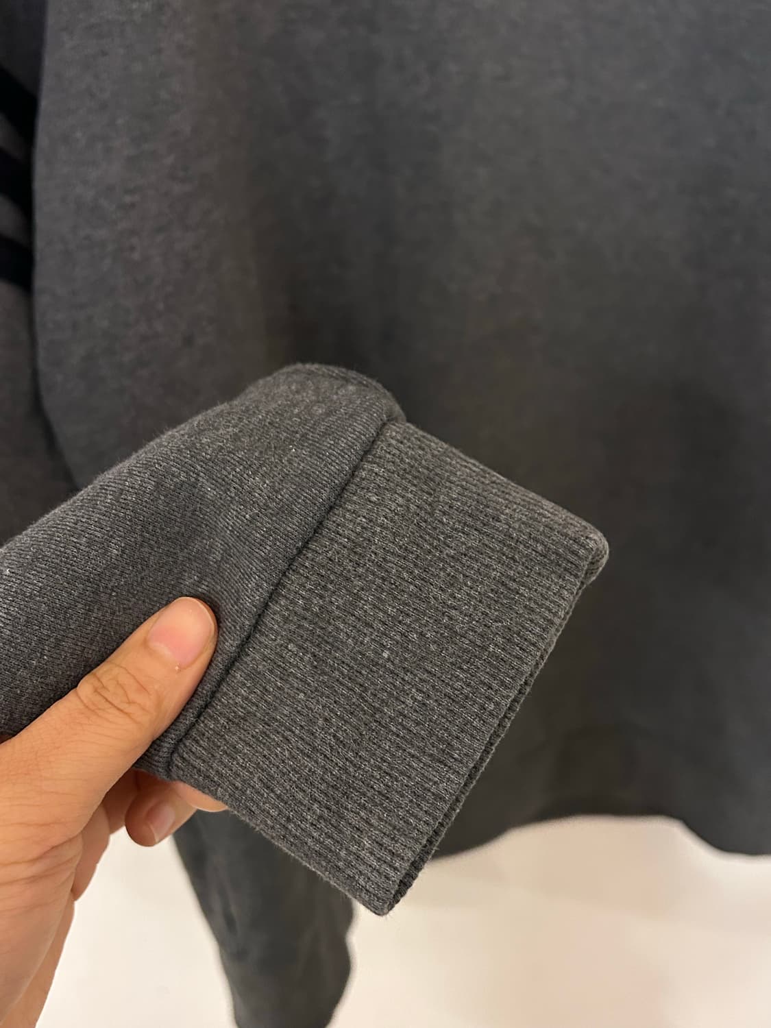 아디다스 맨투맨 그레이 90 상품이미지5