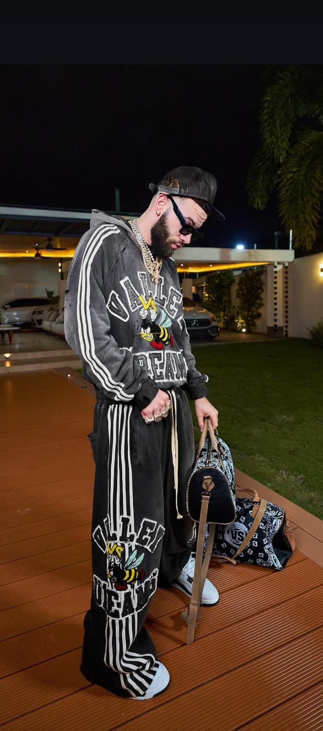 [새상품] Vale Forever 워시드 디스트로이드 후드티 상품이미지2