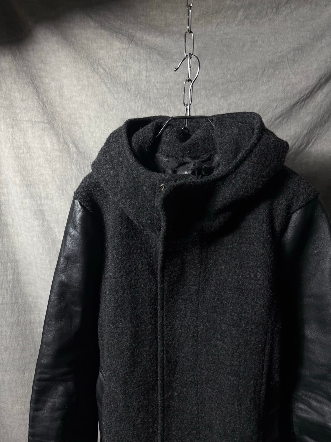 NO ID Hybrid Arm Leather Hooded Coat 상품이미지3