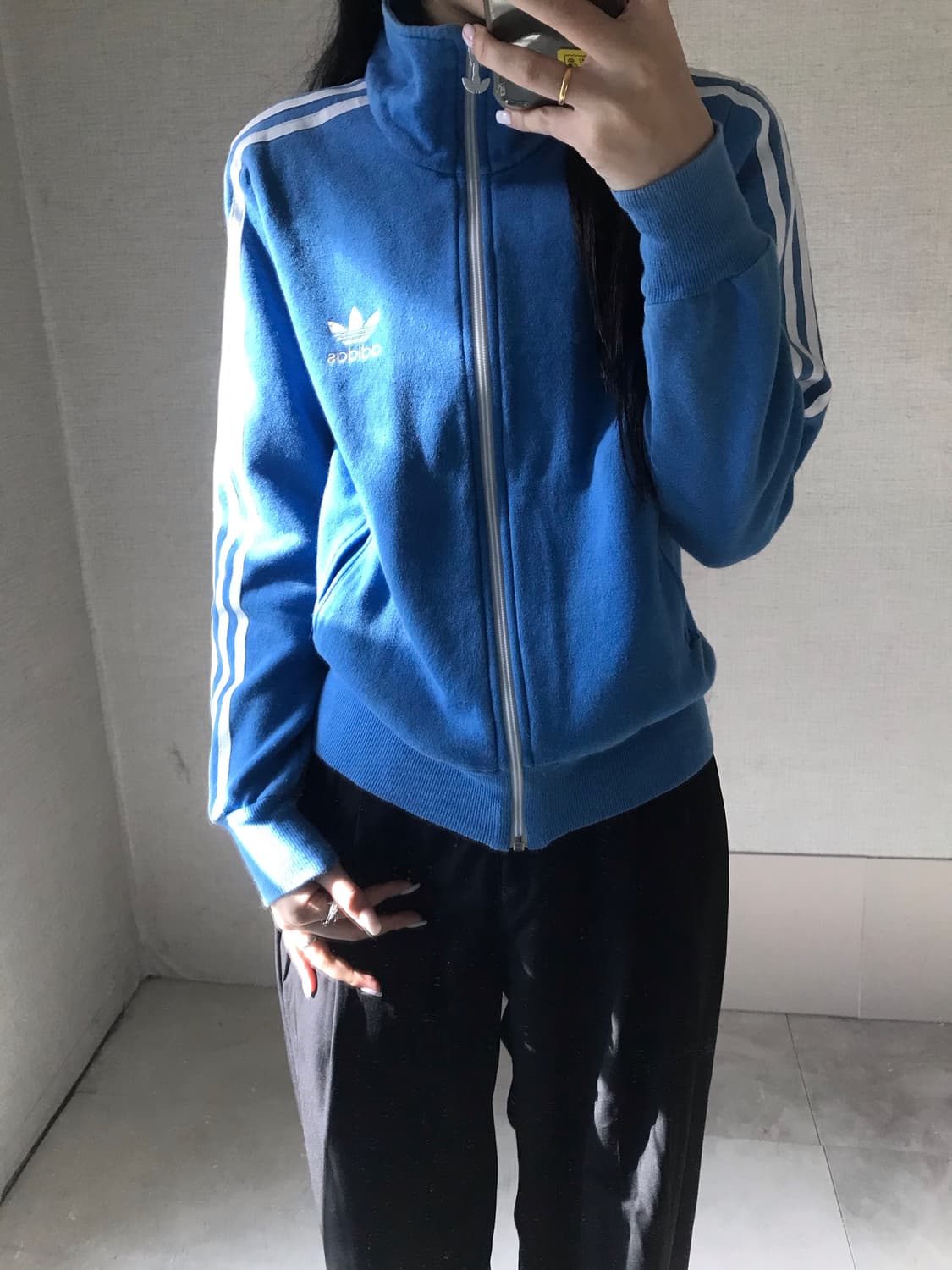 아디다스 연하늘 면집업 상품이미지1