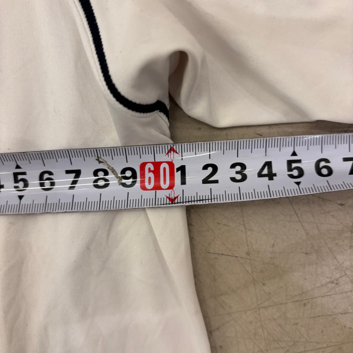 아디다스 센터로고 스포티 카라티셔츠 상품이미지7