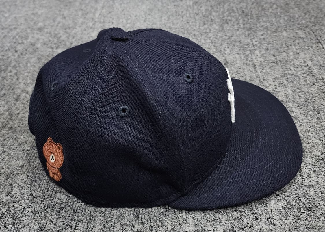 뉴에라 X 라인프렌즈 뉴욕양키즈 곰돌이 9FIFTY 스냅백 모자 M-L 상품이미지4