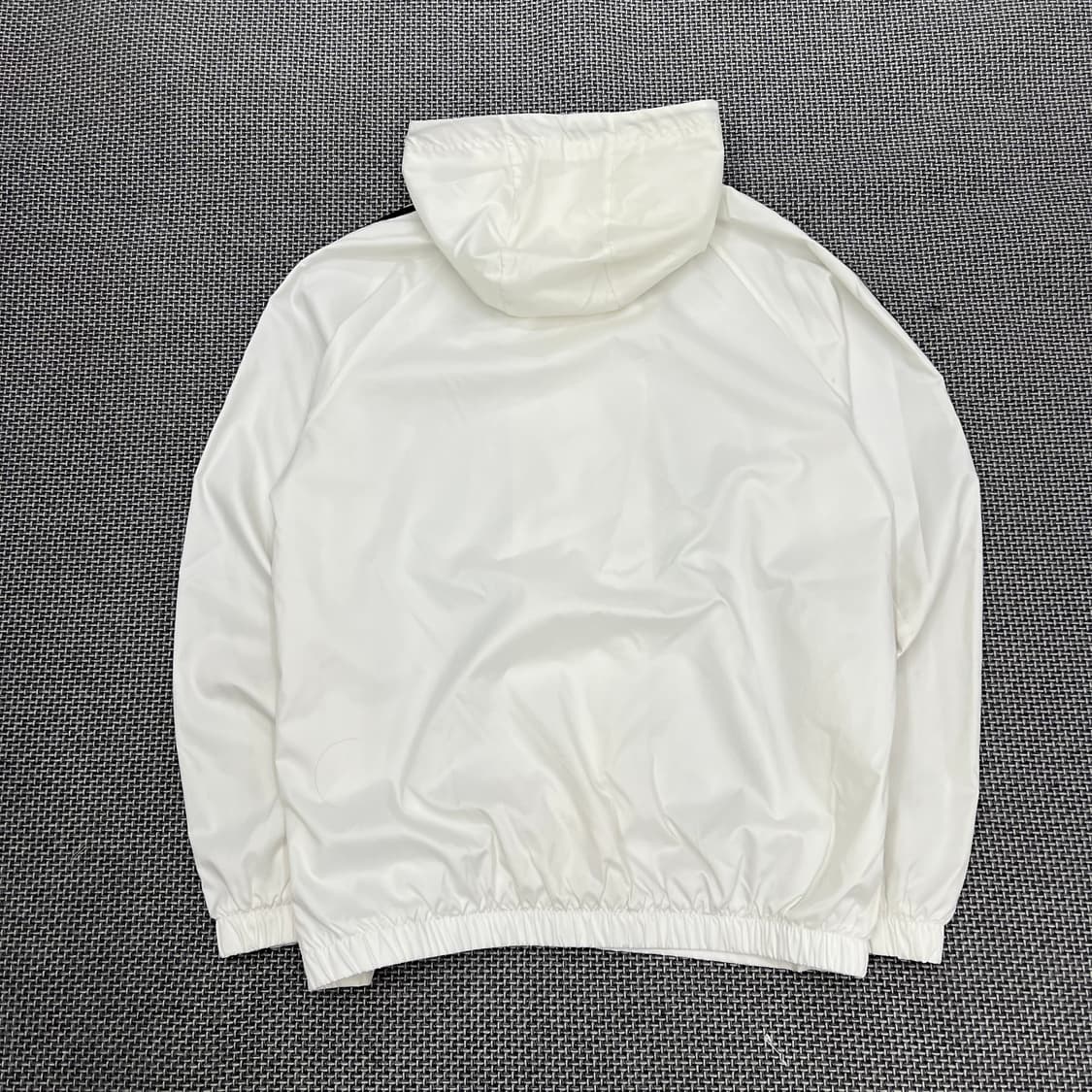 아디다스 화이트 바람막이 상품이미지4