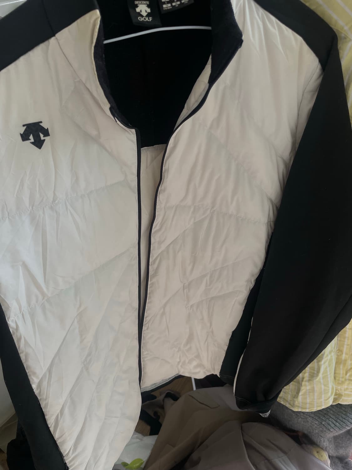 데상트 골프 패딩 M(100) 상품이미지1
