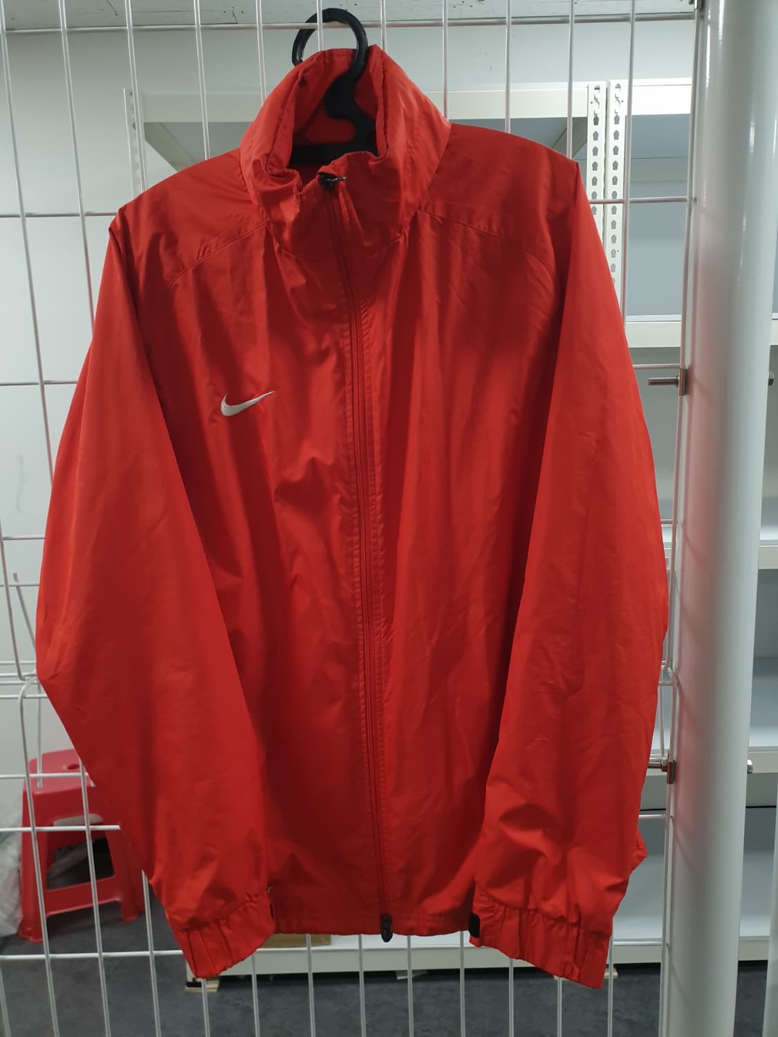 나이키 정품 바람막이 95사이즈 판매합니다 상품이미지3