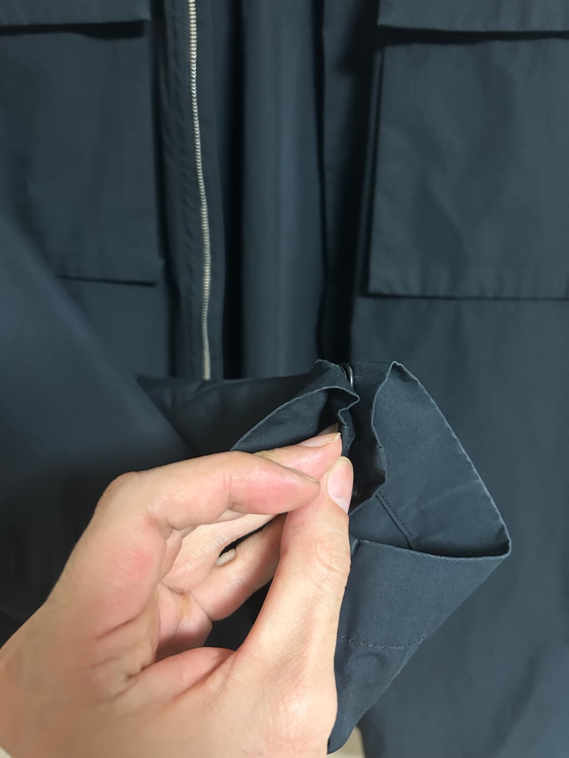 준지 더블포켓 하이넥 집업 셔츠 블랙 48 상품이미지3