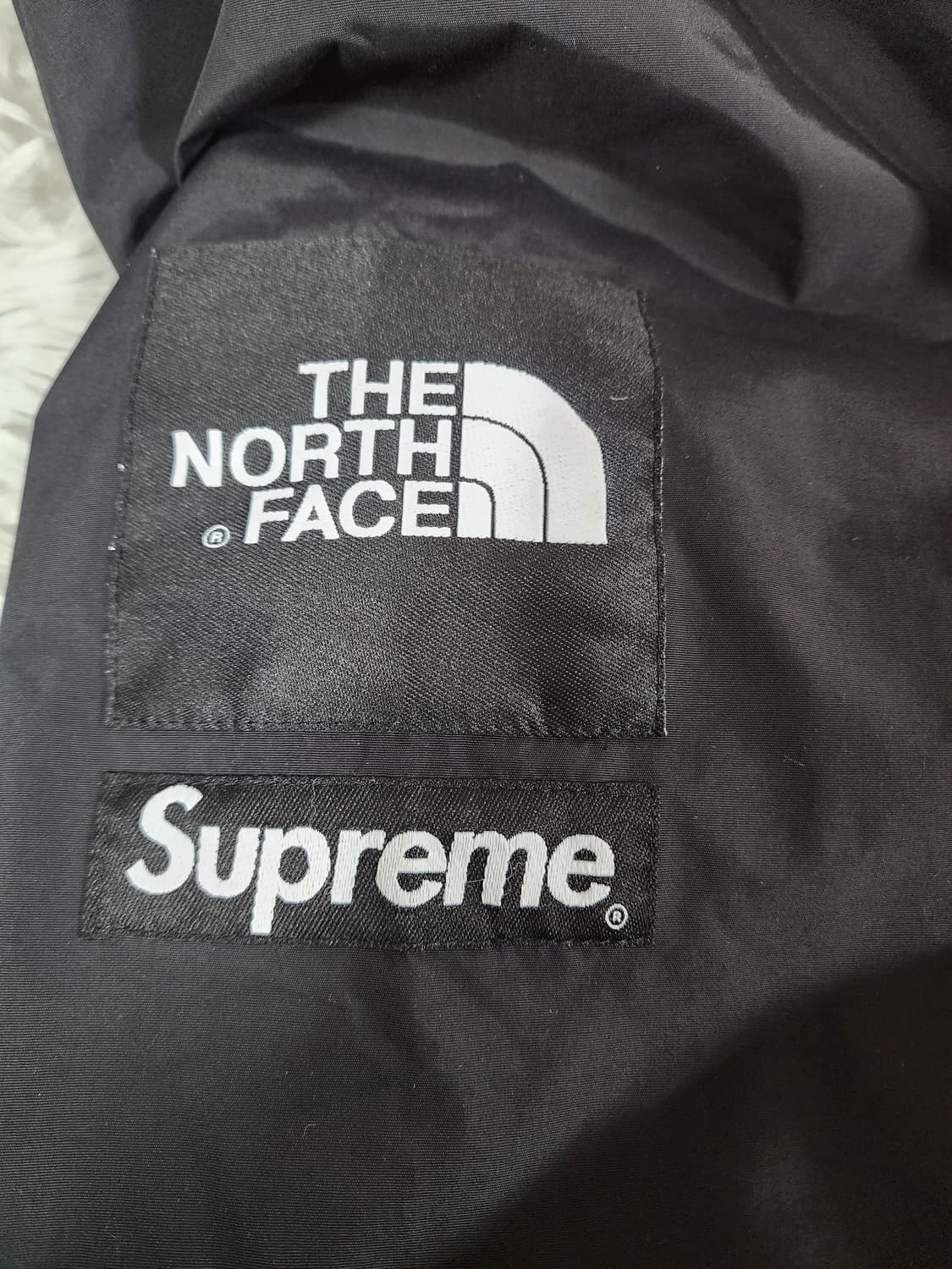 슈프림 x 노스페이스 오렌지 바람막이 상품이미지4